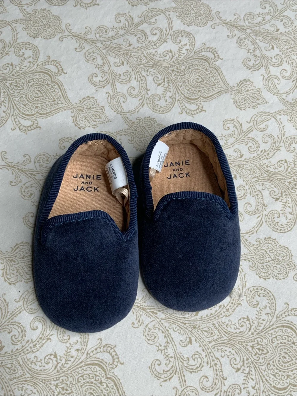Janie and Jack Navy Blue Velvet Baby Loafers 0-3 Months Like New